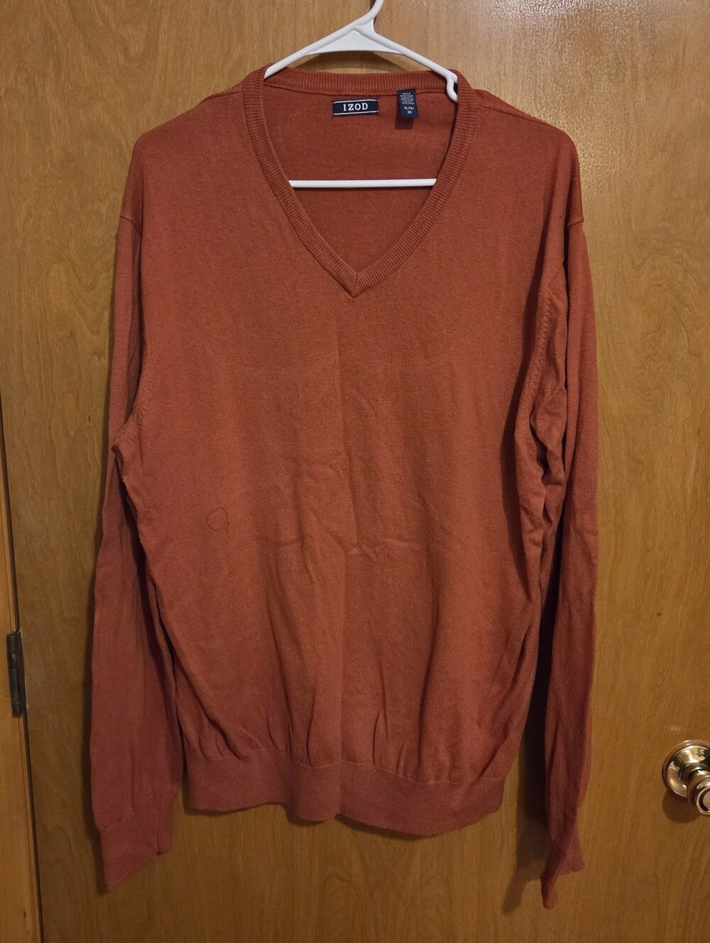Izod Men's V-Neck Sweater in Rust Orange, SizeXL